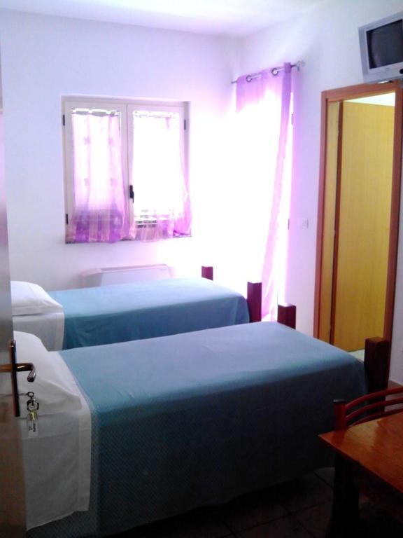 Hotel Celestina Віллап'яна Номер фото